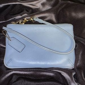💚Coach wristlet baby blue. Minimal if any wear💚